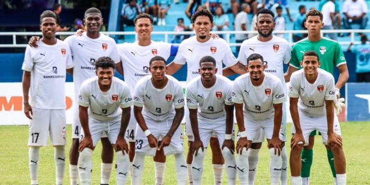 Cibao FC se afianza en la cima tras vencer a Salcedo con tanto de Mosquera
