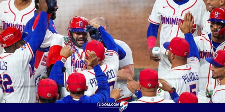 República Dominicana aplasta a Corea y asegura su boleto a semifinales del Clásico Mundial