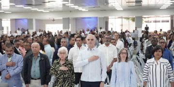 Educación refuerza transparencia con jornada sobre nuevas leyes de compras y Código Penal