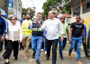 Autoridades evalúan plan de saneamiento urbano en El Cambronal y entorno del Hospedaje Yaque