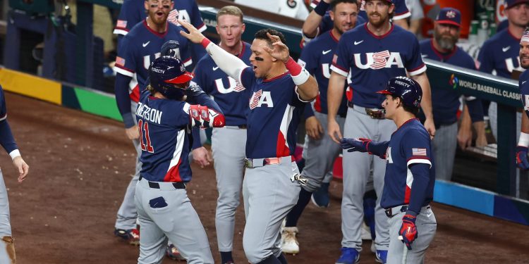 Estados Unidos elimina a República Dominicana y avanza a la final del Clásico Mundial