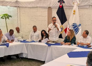 Gobierno impulsa mejoras escolares en Ocoa con millonaria inversión en aulas y mantenimiento