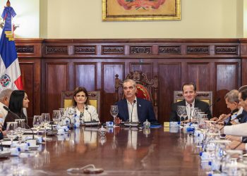 Gobierno y sector privado evalúan avances de Meta RD 2036 en Consejo de Ministros
