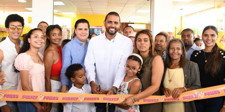 Grupo Pluyer abre nuevo parador gastronómico en Boca Chica