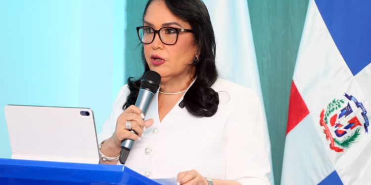 IDECOOP fortalece cooperativismo agrícola con lanzamiento de AGROCOOP 2026