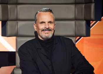 Miguel Bosé: una vida marcada por la reinvención, el arte y la identidad