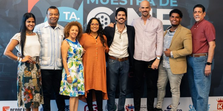 Película “Sublime Gracia” cierra con éxito la VI Muestra de Cine Cristiano en Santiago