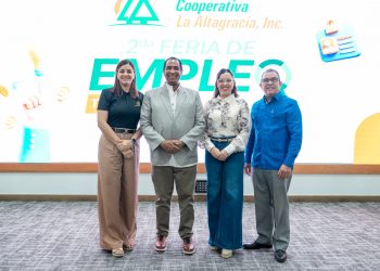 Cooperativa La Altagracia impulsa oportunidades laborales con exitosa feria de empleo en Santiago