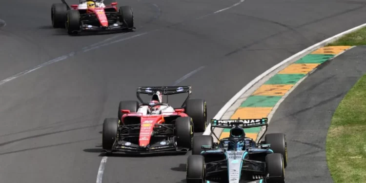 Russell domina en Melbourne y Mercedes arranca la F1 2026 con triunfo y doblete