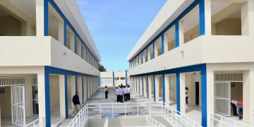 Gobierno fortalece educación con casi 2,000 nuevas aulas incorporadas en 2025
