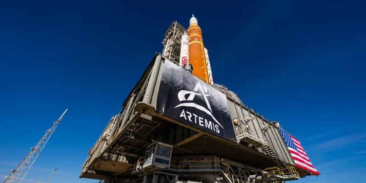 NASA prepara el lanzamiento de Artemis 2 para iniciar una nueva era de exploración lunar
