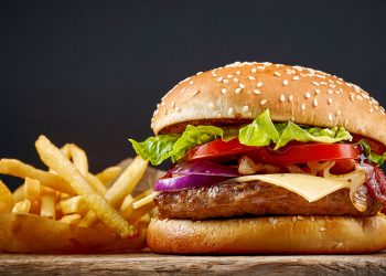 Alimentos ultraprocesados en la mira: expertos alertan sobre su impacto en la salud