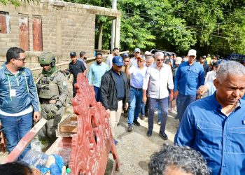 Abinader despliega agenda nacional entre asistencia por lluvias e inauguraciones clave