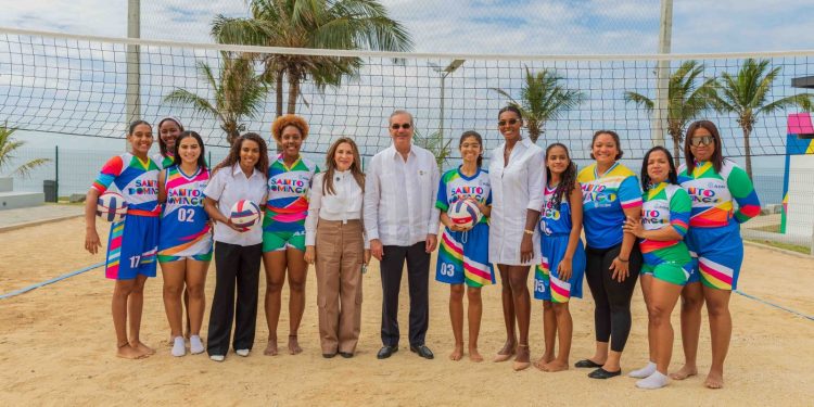 Abinader y Carolina Mejía entregan el Malecón Deportivo como nuevo símbolo urbano de Santo Domingo