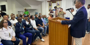 Eugenio Cedeño plantea renovar el PRM con unidad, defensa del Gobierno y liderazgo emergente