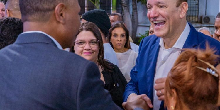 Frank Medina resalta transformación de Santiago durante rendición de cuentas de Ulises Rodríguez