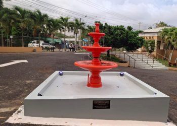 ACDS rinde homenaje a Freddy Caputo con inauguración de fuente en su Casa Club