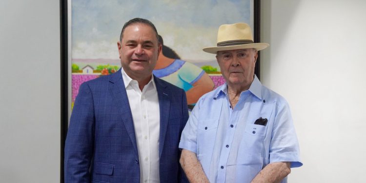 Hipólito Mejía respalda modernización agrícola impulsada por Agricultura