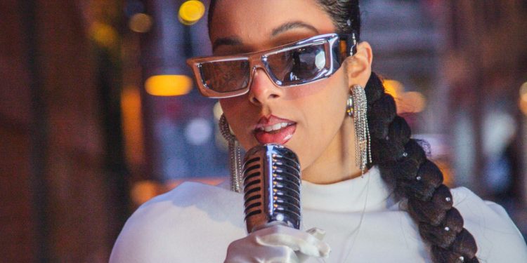 Jaslee conquista escenarios con su fusión de bachata y R&B
