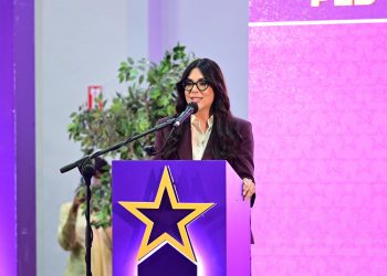 Kenia Lora advierte sobre riesgos digitales y pide priorizar la niñez en políticas públicas