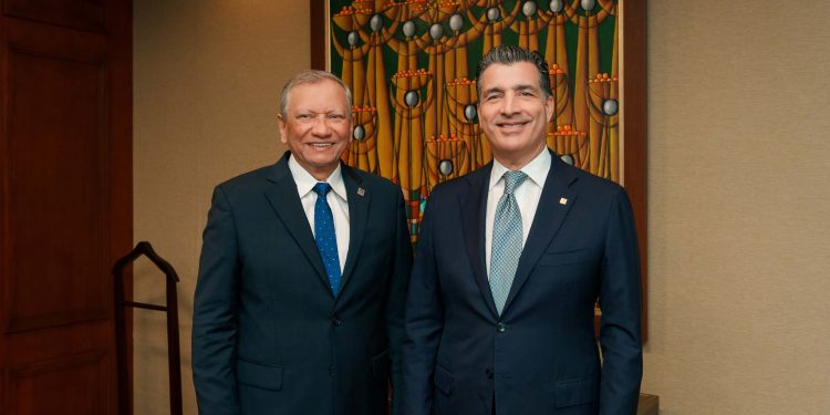Banco Popular y Banreservas reafirman compromiso con estabilidad y desarrollo nacional