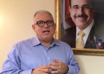 Llama a convocar Consejo de Gobierno en RD ante advertencia del expresidente Medina