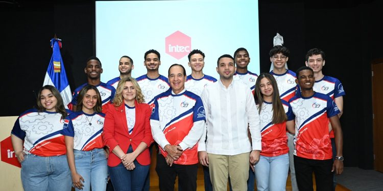 Talento dominicano rumbo a la NASA: Apolo 27 representa al país en desafío internacional