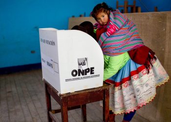 Perú enfrenta elecciones decisivas con 35 candidatos y un escenario político incierto