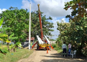 EDENORTE mejora redes eléctricas en Las Almendras con inversión superior a RD$4 millones