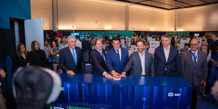 República Dominicana fortalece su turismo con acuerdos estratégicos en Miami