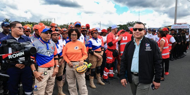 SNS refuerza hospitales y activa alerta nacional por Semana Santa 2026
