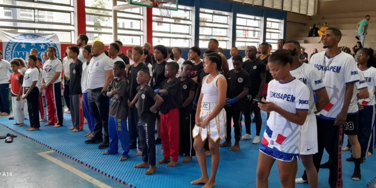 Santiago se consolida como sede del kickboxing con exitoso torneo “Batalla del 30 de Marzo”