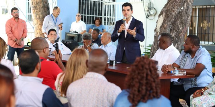 INAPA anuncia saneamiento de cañada La Pava para transformar la vida de familias en Nizao