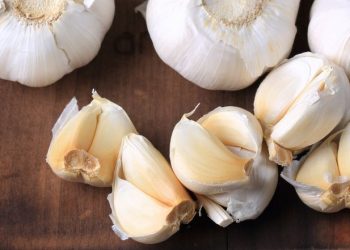Así debes consumir el ajo para aprovechar mejor sus beneficios para la salud