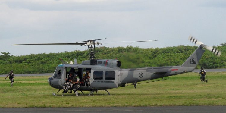 Fuerza Aérea ejecuta exitoso rescate aéreo de turistas en el Pico Duarte