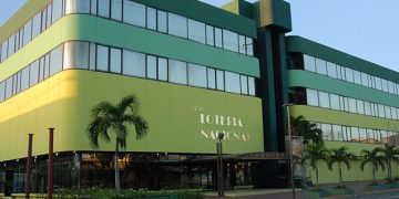 Gobierno relanza proceso de regulación del sector de juegos de azar en el país