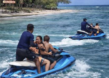Fricolandia ejecuta rescate heroico y salva a cuatro personas en playa de La Isabela