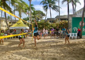 Guerreros de Jesús y Las Primas I dominan inicio del voleibol playero en Cabarete 2026