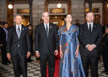 Abinader fortalece agenda internacional con reunión clave en Costa Rica y participación en actos oficiales