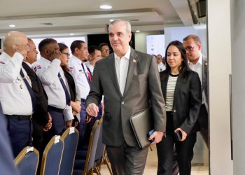 Abinader supervisa avances del Plan de Seguridad Ciudadana en reunión de alto nivel