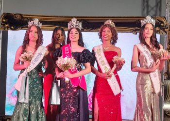 Jarabacoa corona a Amberlin Morales como Reina de las Flores 2026