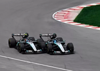 George Russell conquista la pole en Canadá tras intensa batalla en clasificación
