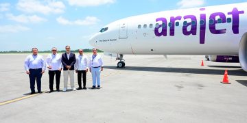 Arajet dedica nueva aeronave a Santiago y anuncia vuelos desde el Cibao para 2027
