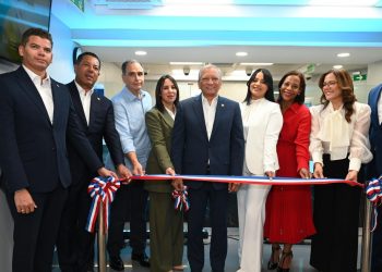 Banreservas inaugura oficina en Merca Jumbo de la Núñez de Cáceres