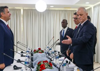 EE.UU. y Cuba intensifican contactos diplomáticos en medio de una profunda crisis en la isla