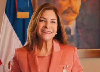 Carolina Mejía resalta el valor de las madres dominicanas en su día