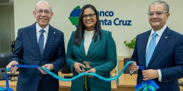 Banco Santa Cruz inaugura nuevo centro de negocios en Mao