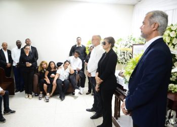 Fuerza del Pueblo despide con honores a dirigente Elvis Ramírez en Santiago