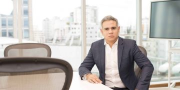 Guillermo Estrella Ramia impulsa una nueva visión del derecho corporativo en República Dominicana