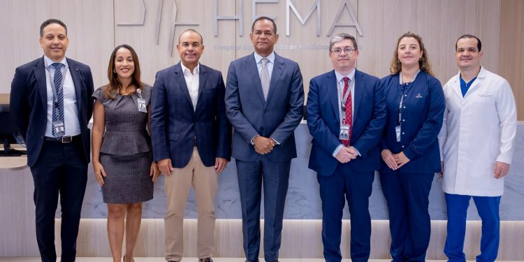 Superintendente de Seguros destaca capacidad e innovación del Hospital HEMA durante visita institucional
